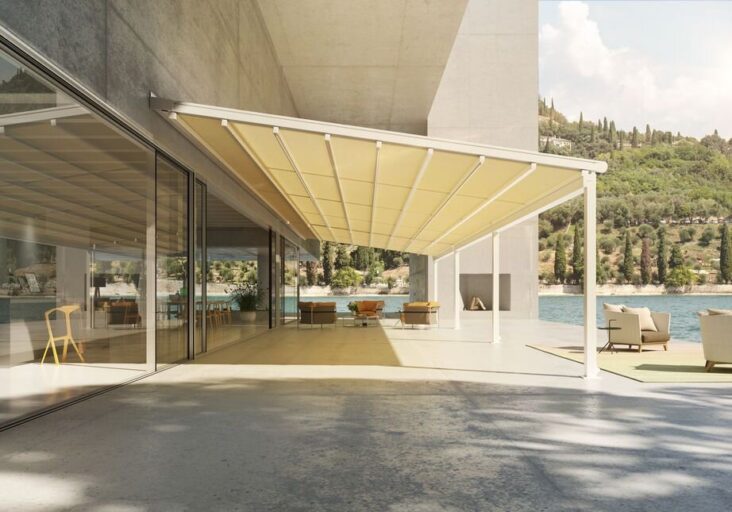 Markise als Sonnenschutz Eine moderne Pergola-Markise